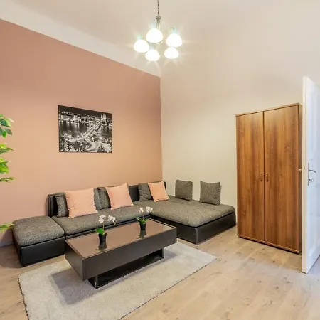 Diamond - Corvin Apartment *